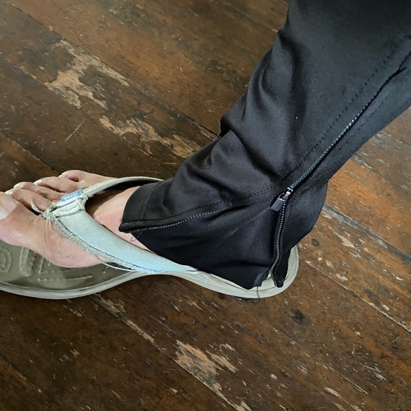 GVAPI track pants - Picture 7 of 11